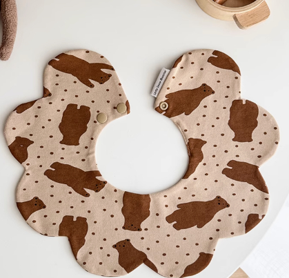 Petal Bib